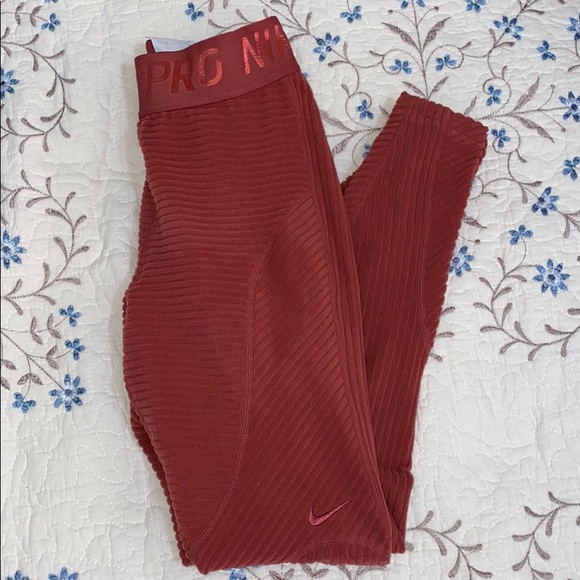 💓 Nike Pro Training Leggings 💓 - Picture 2 of 8